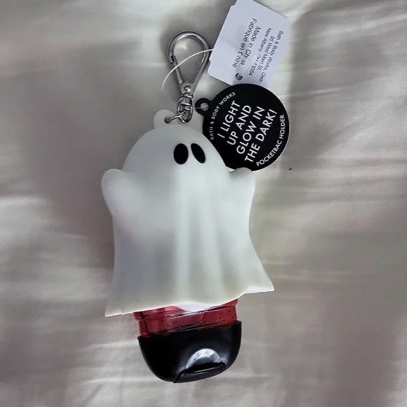Bath and Body work GLOW IN THE DARK Ghost  pocket sanitzer holder - Picture 5 of 5